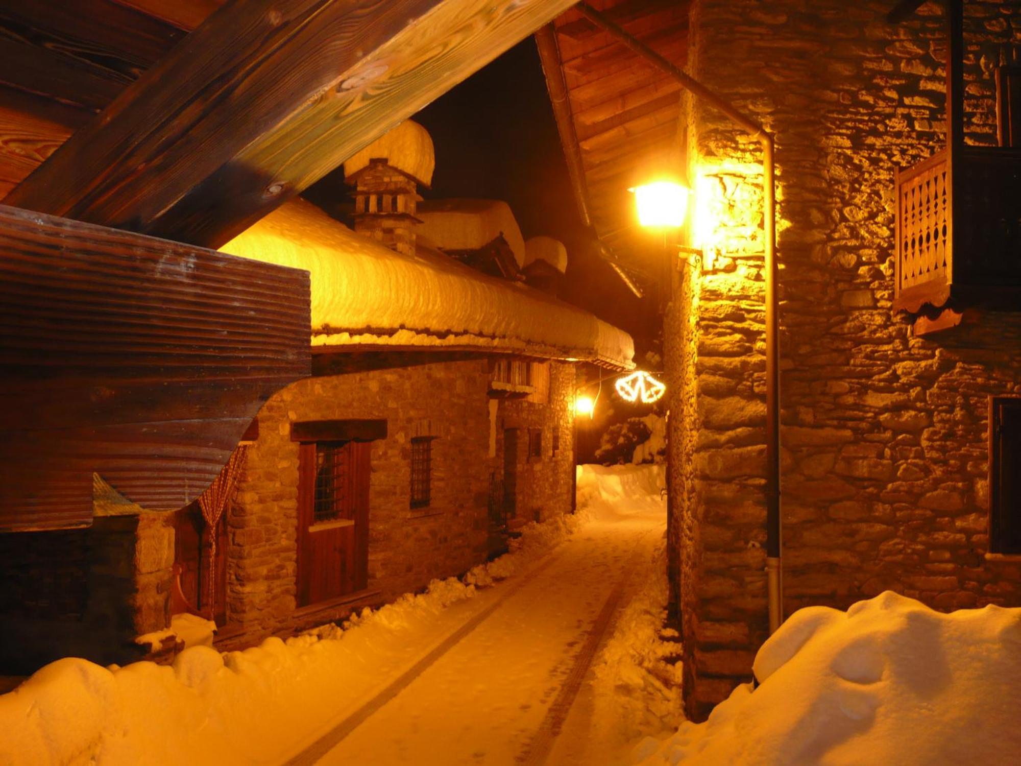 La Meizon De Felise Arvier Bagian luar foto